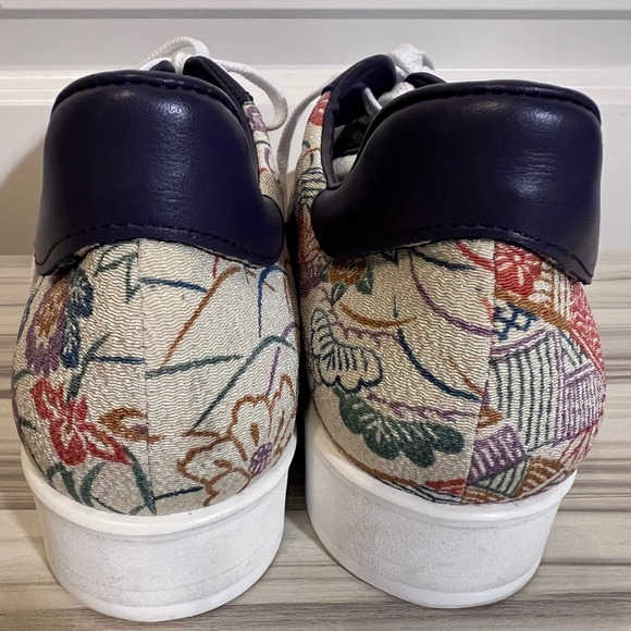 Tokyo Kimono Sneakers in Purple Orchid 003K (2023) - Picture 8 of 16